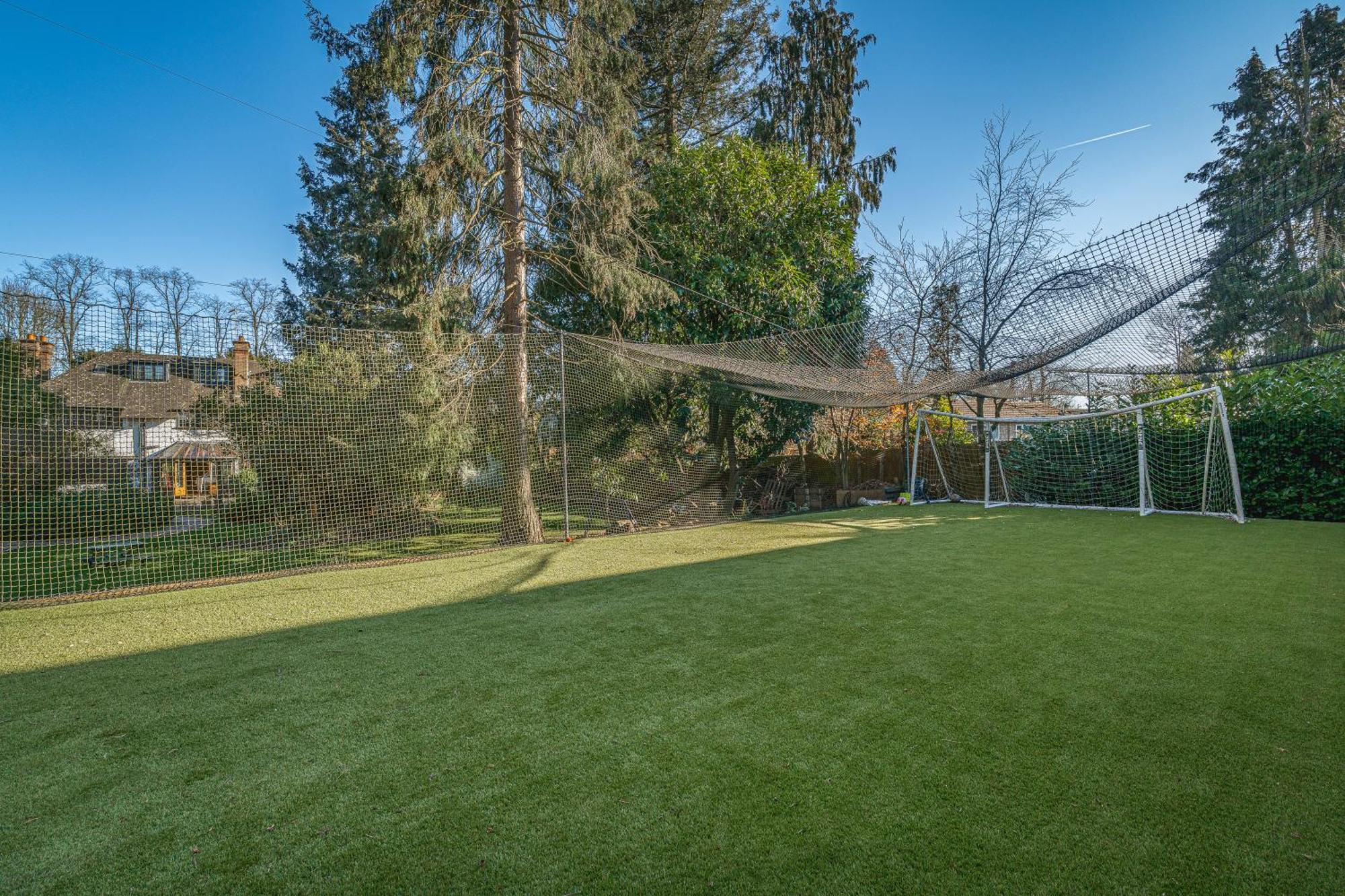 Apartment Luxury Period 7 Bed Mansion Near Warner Bros Watford (Hertfordshire)